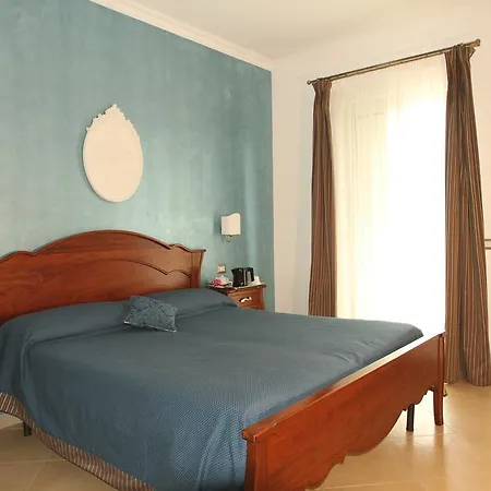 ホテル Boutique Il Castellino Relais 4*