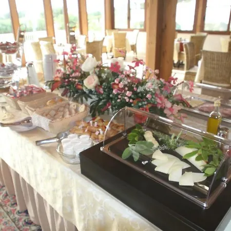 ホテル Boutique Il Castellino Relais 4*