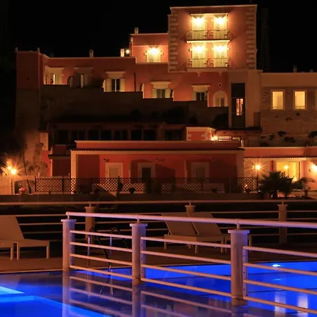 ホテル Boutique Il Castellino Relais 4*
