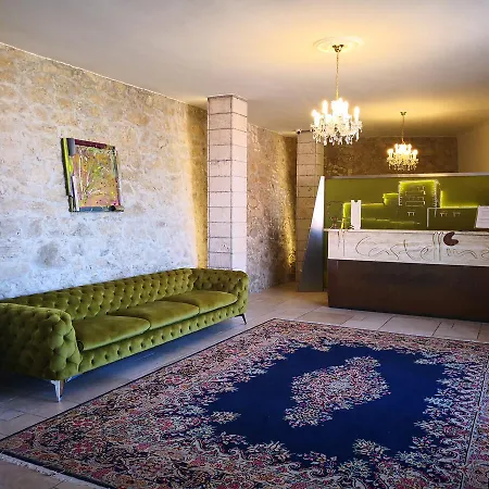 ホテル Boutique Il Castellino Relais ヴィエステ