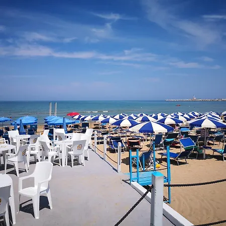 ホテル Boutique Il Castellino Relais