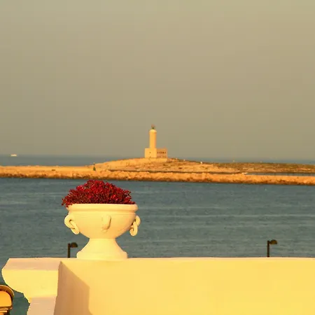 Boutique Il Castellino Relais ホテル 4*